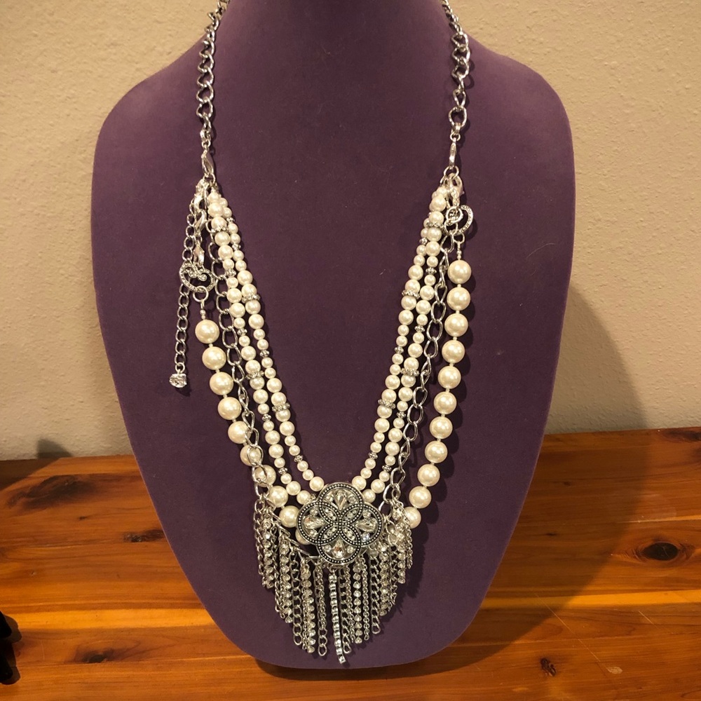 Premier Designs Girl’s Best Friend Necklace